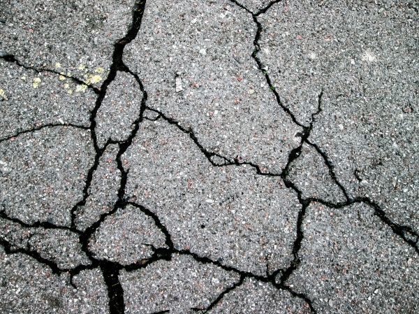 Driveway Crack Filling in Little Rock
