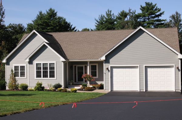 Cost of Residential Driveway Sealcoating in Little Rock