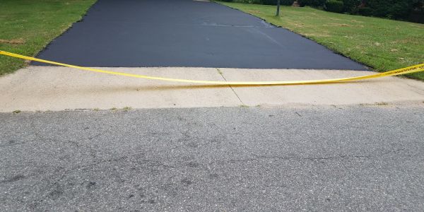 Driveway Sealcoating in Little Rock
